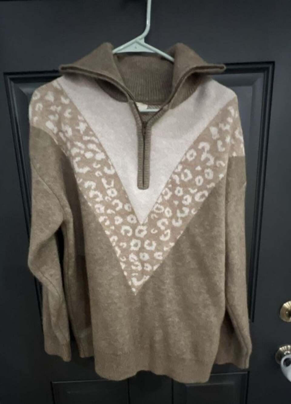 Entro Leopard Print Quarter Zip Sweater Size M Brown Beige